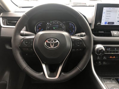 2024 Toyota RAV4 Hybrid XLE