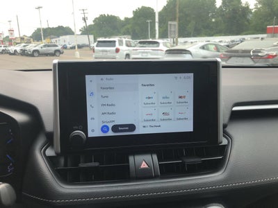 2024 Toyota RAV4 Hybrid XLE
