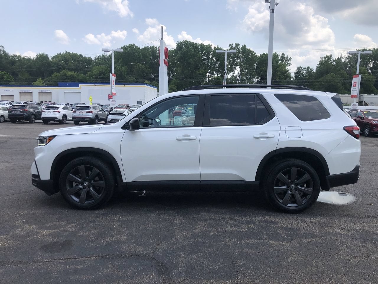 2025 Honda Pilot Sport