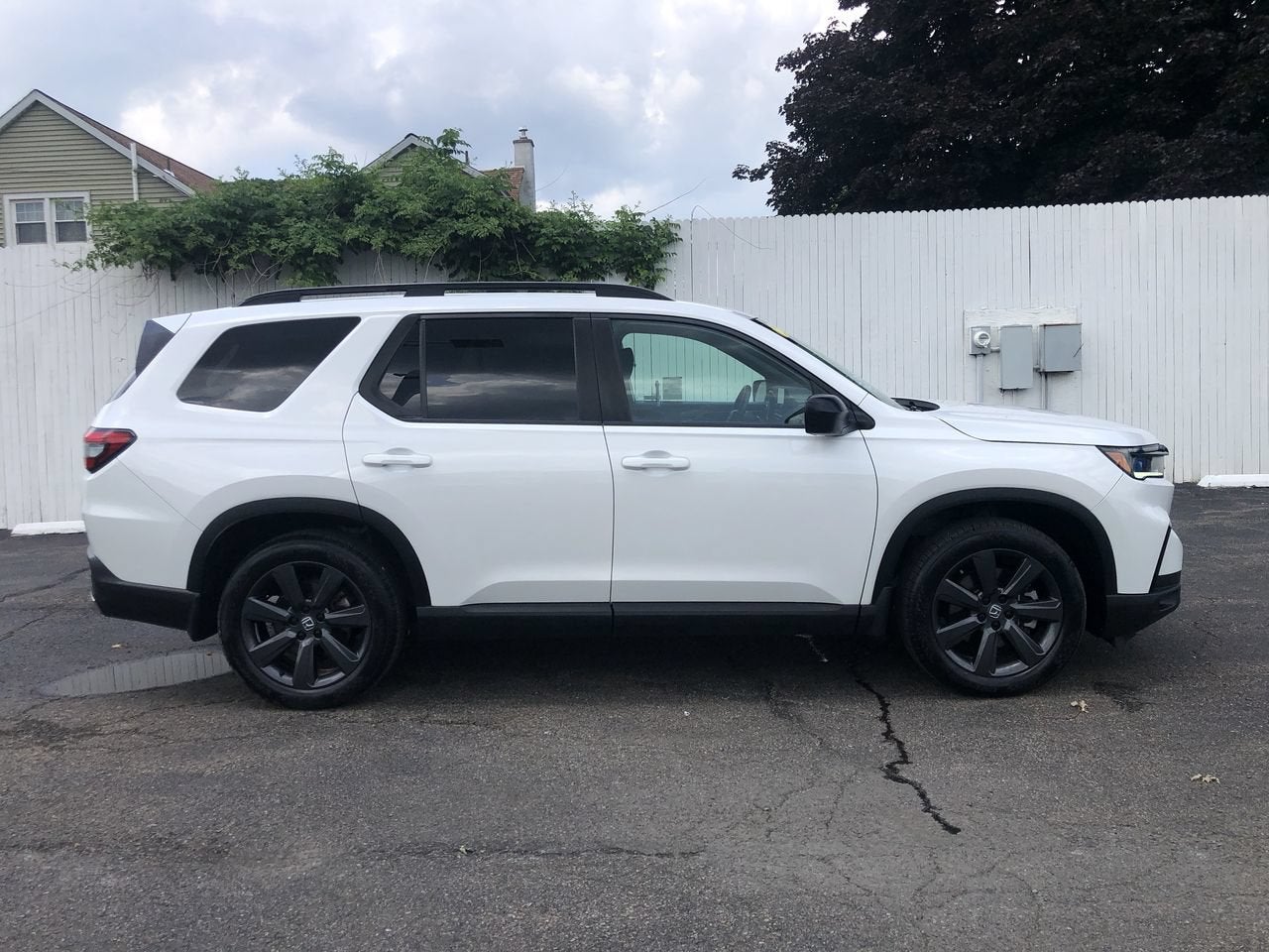 2025 Honda Pilot Sport