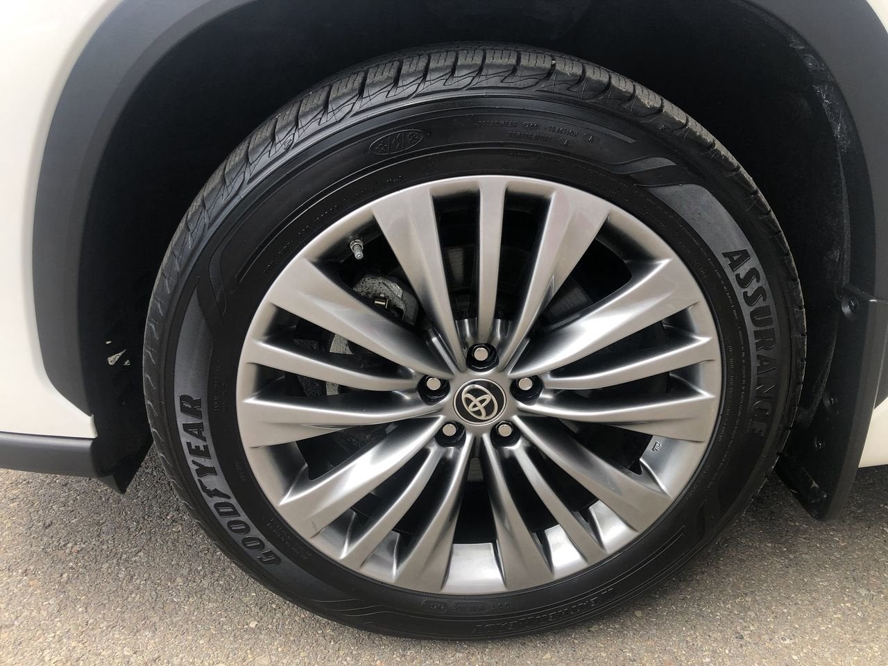 2020 Toyota Highlander Platinum