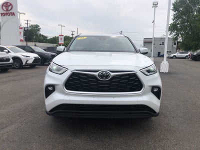 2022 Toyota Highlander XLE
