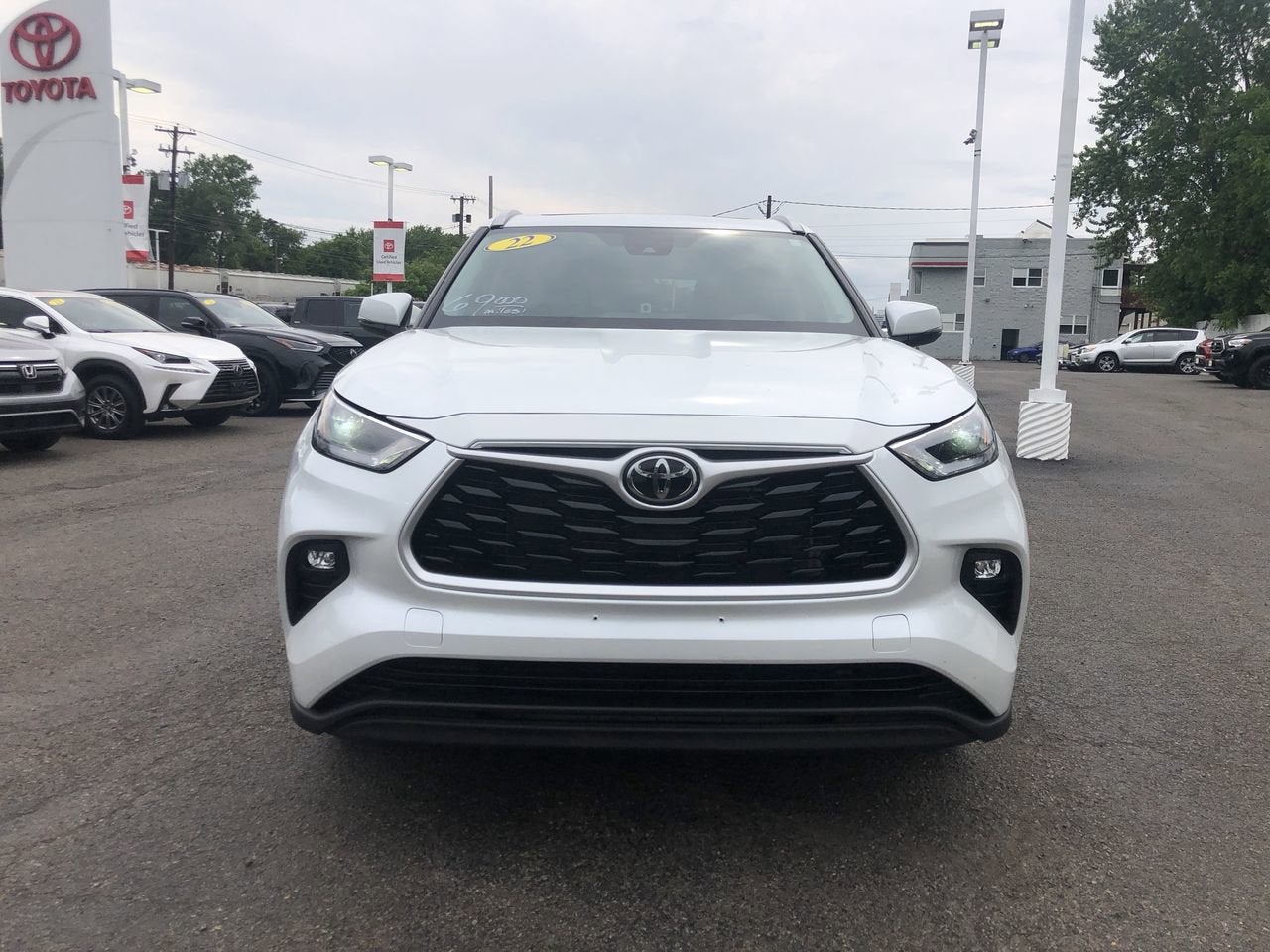 2022 Toyota Highlander XLE