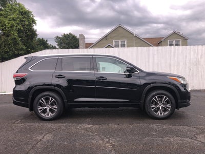 2016 Toyota Highlander XLE