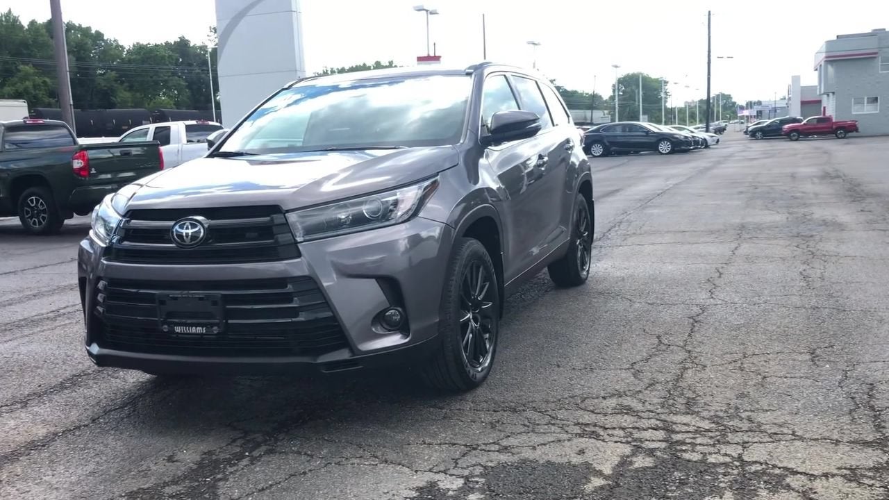 2019 Toyota Highlander SE