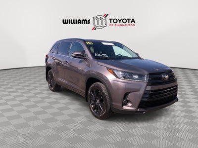 2019 Toyota Highlander SE