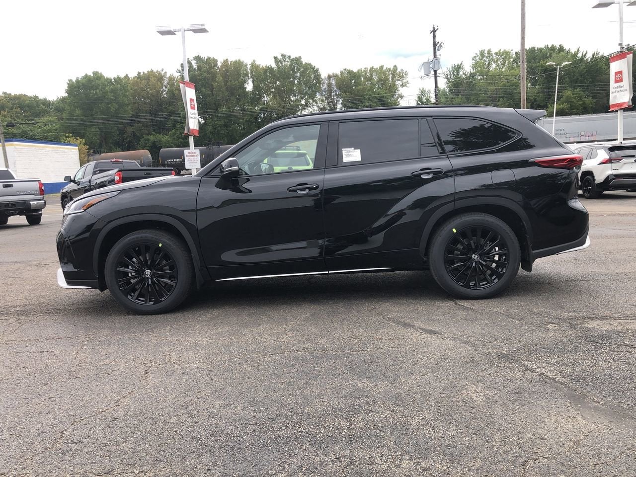 2023 Toyota Highlander XSE