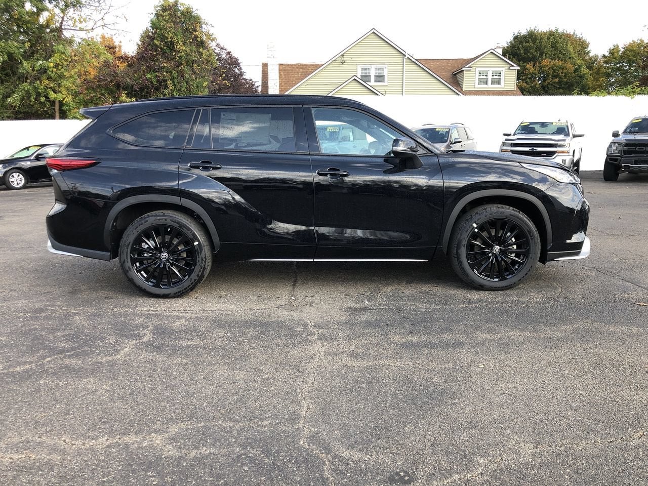 2023 Toyota Highlander XSE