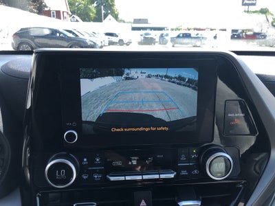 2023 Toyota Highlander LE