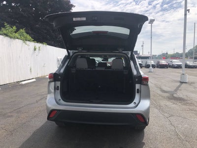 2023 Toyota Highlander LE