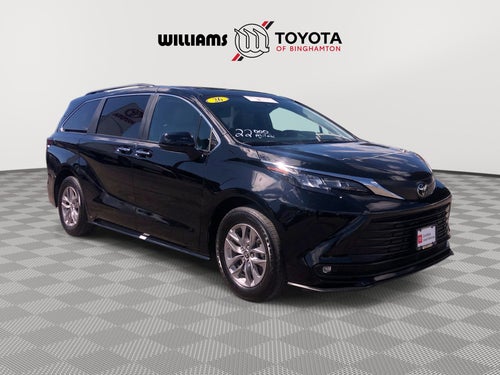 2026 Toyota Sienna XLE