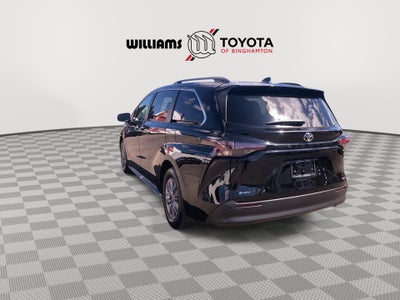 2026 Toyota Sienna XLE