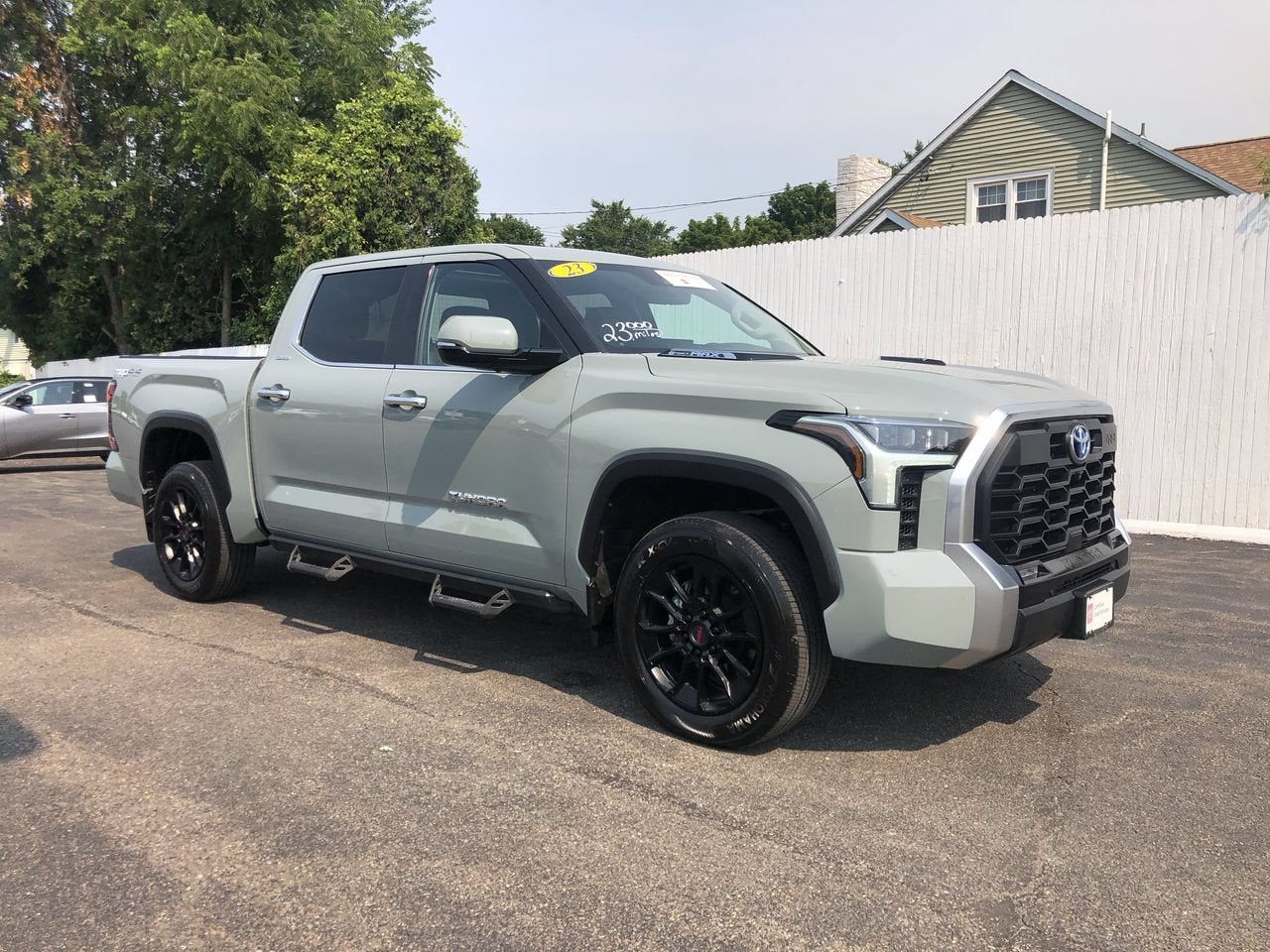 2023 Toyota Tundra 4WD Limited Hybrid