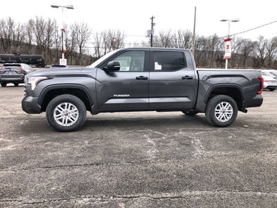 2024 Toyota Tundra 4WD SR5