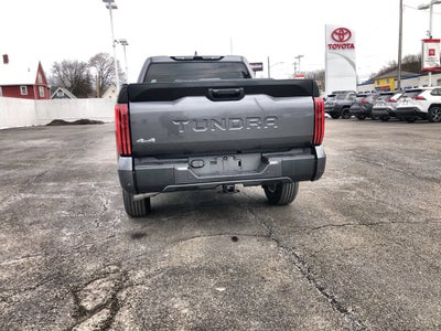 2024 Toyota Tundra 4WD SR5