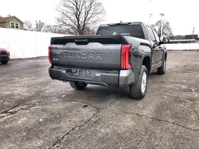 2024 Toyota Tundra 4WD SR5