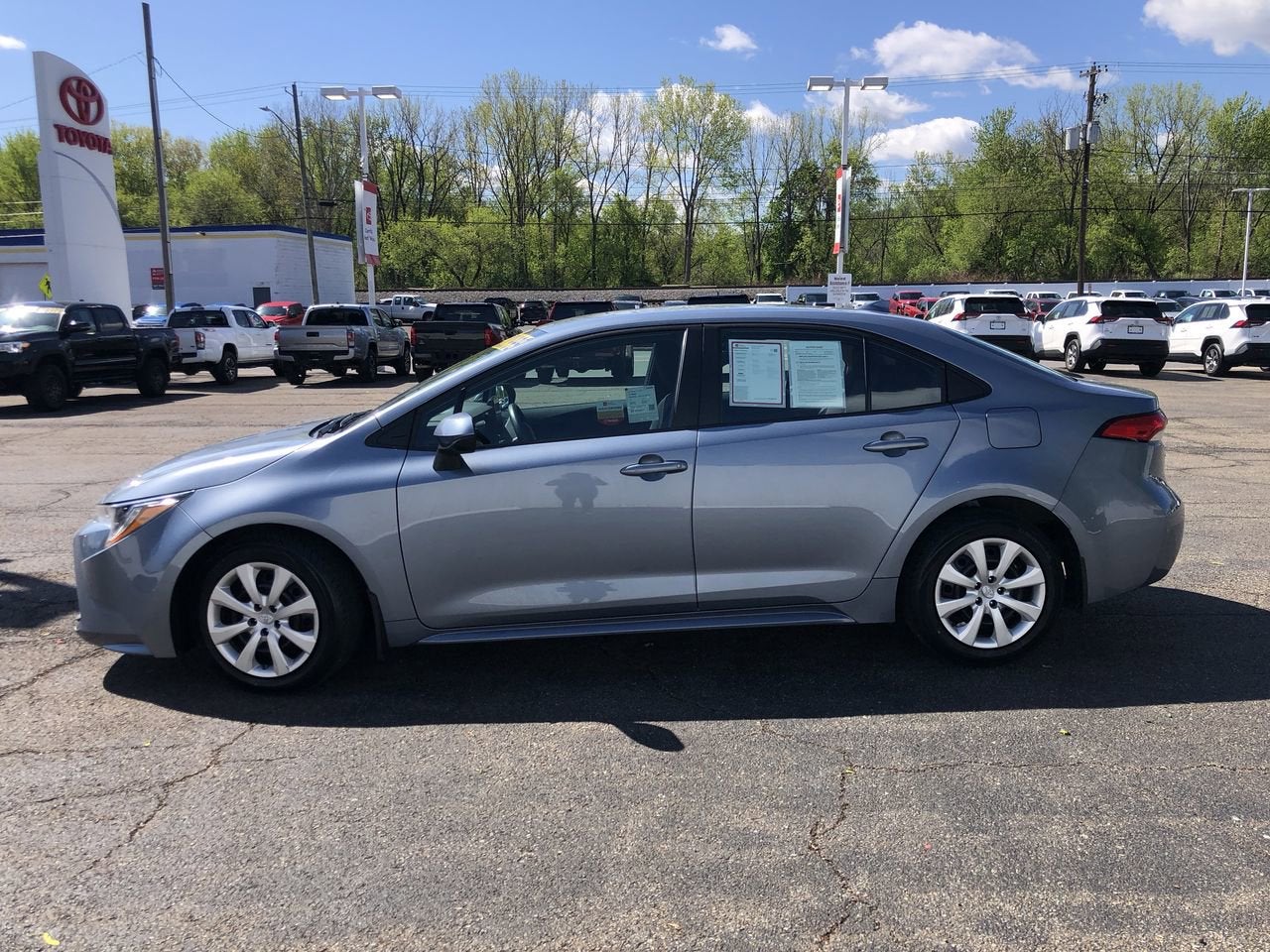 2023 Toyota Corolla LE