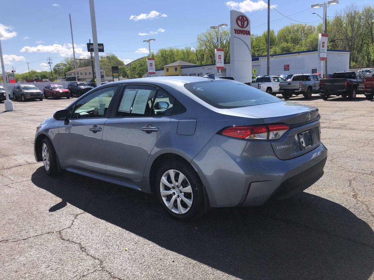 2023 Toyota Corolla LE
