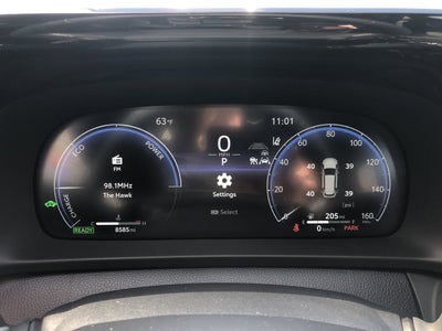 2025 Toyota Crown Signia XLE