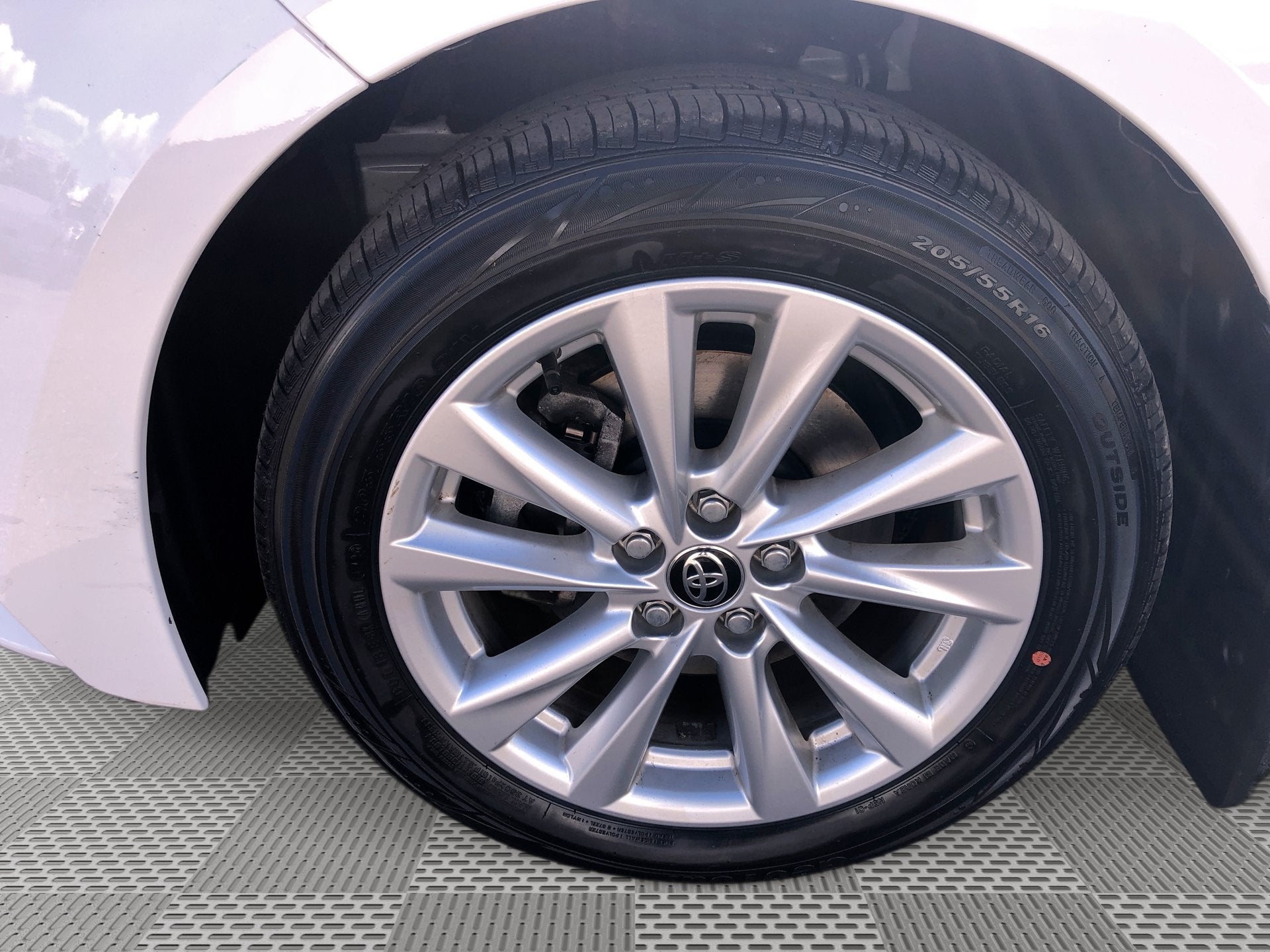 2023 Toyota Corolla Hybrid LE