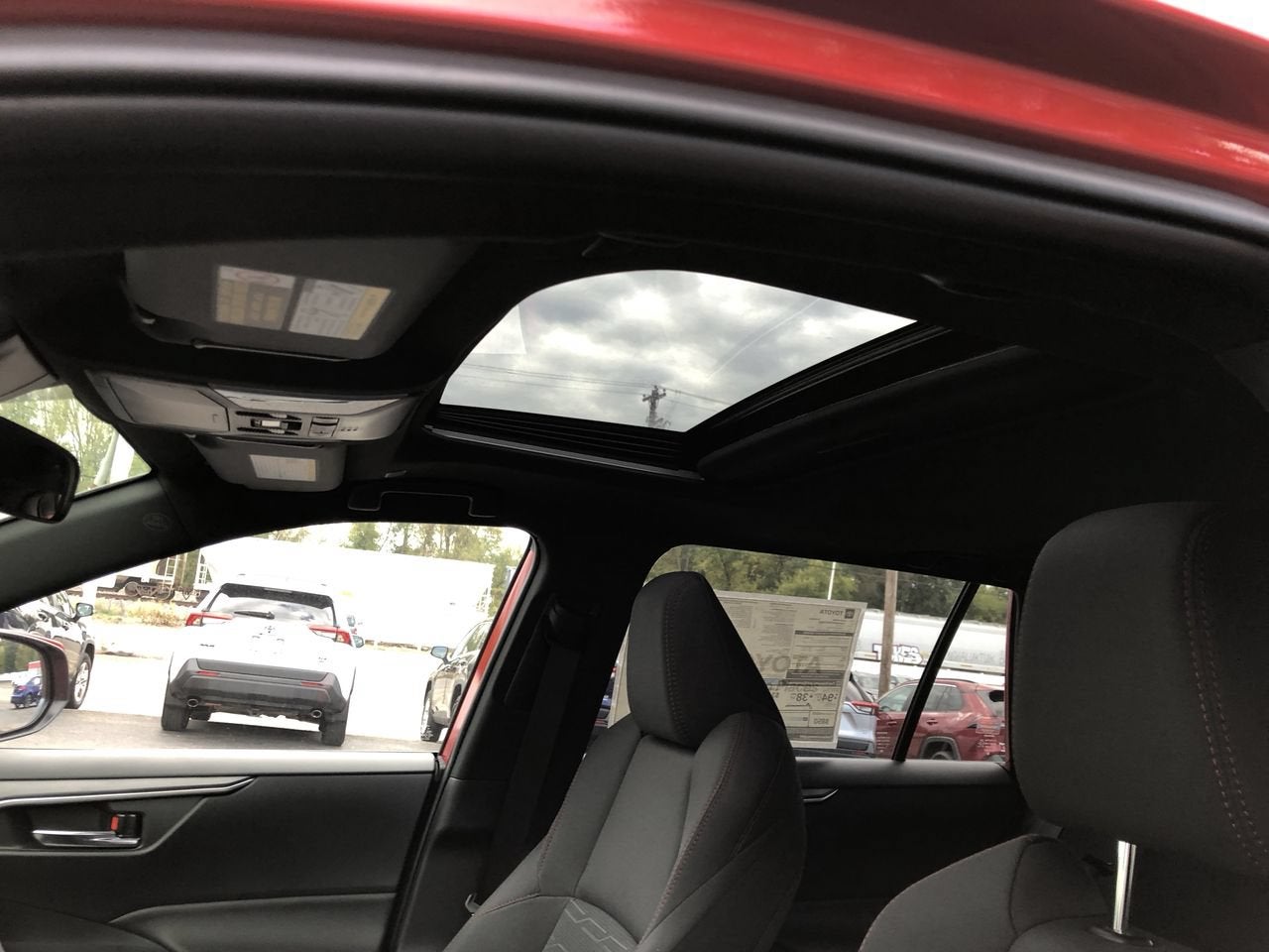 2023 Toyota RAV4 Prime SE