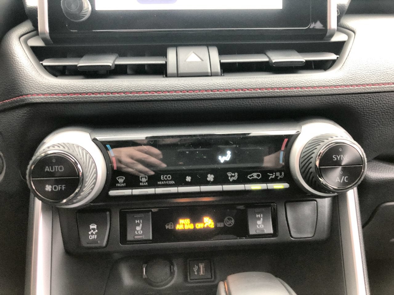 2024 Toyota RAV4 Prime SE