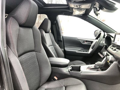 2024 Toyota RAV4 Prime SE