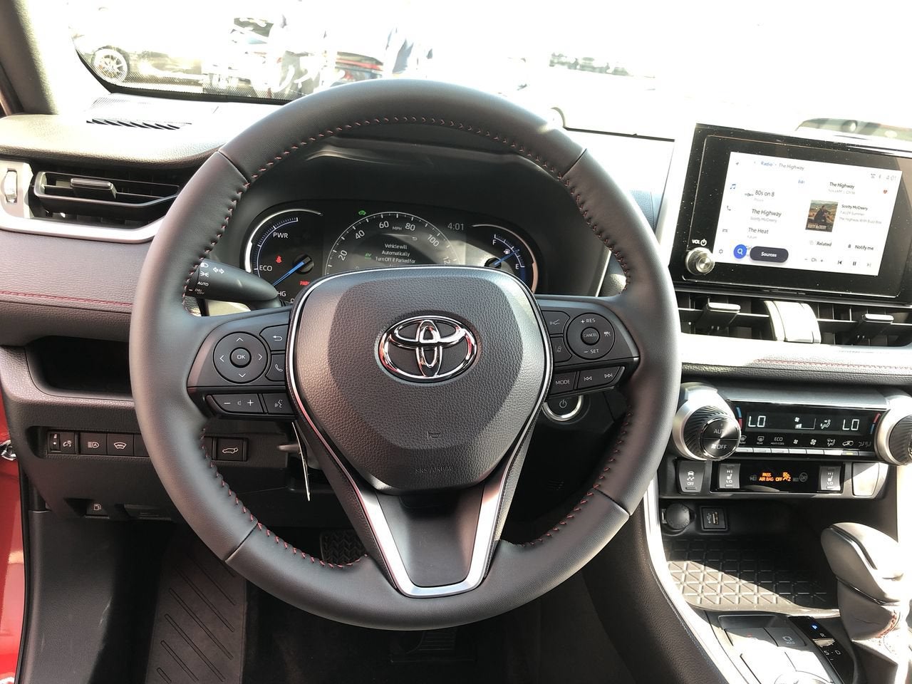 2025 Toyota RAV4 Plug-In Hybrid SE