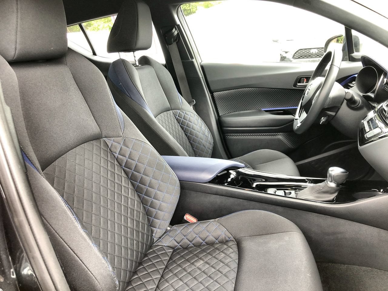 2021 Toyota C-HR XLE