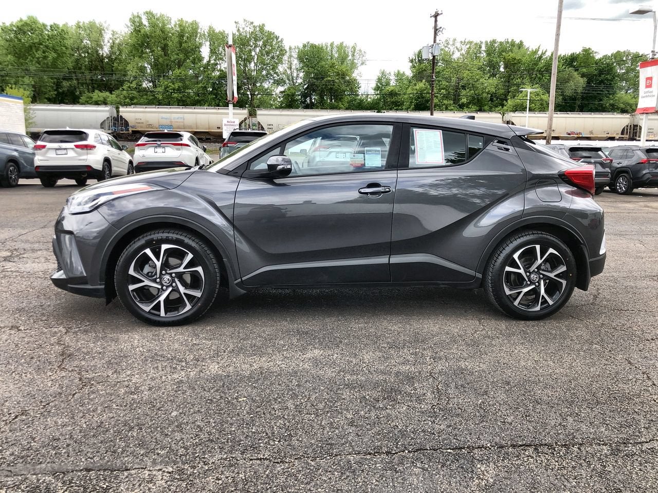 2021 Toyota C-HR XLE